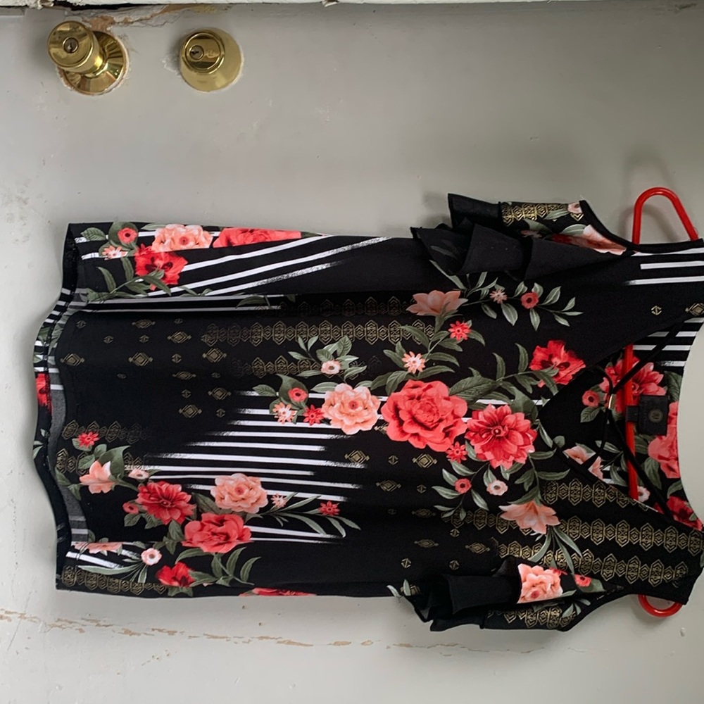 A tank top/ Blouse